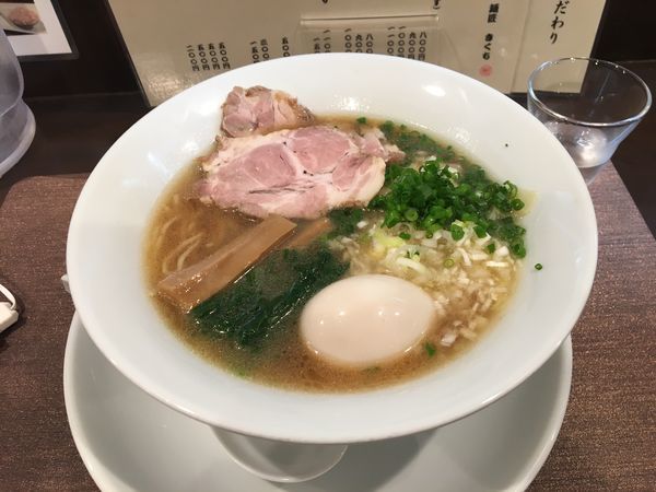 「チャーシューワンタン味玉」@麺匠 きくちの写真