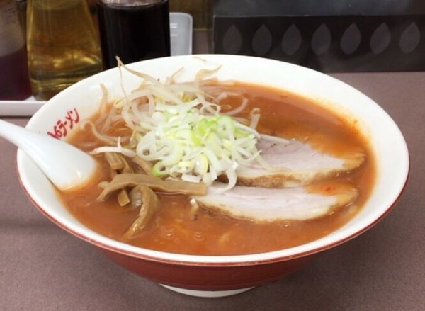 「辛々ラーメン」@くるまやラーメン おゆみ店の写真