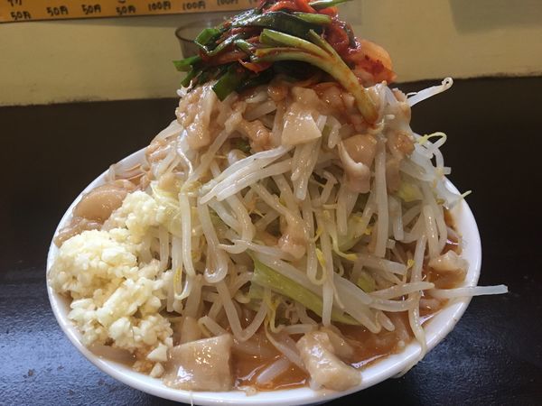 「味噌めんじろ850円、ニラキムチ100円」@めんじろの写真