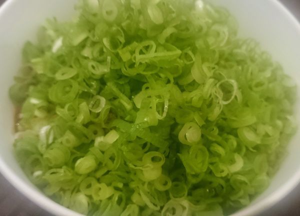 「ＫＵＮＩＭＡＸ＋ライス＋温泉玉子（サービス）」@汁なし担担麺 くにまつ 神保町店の写真