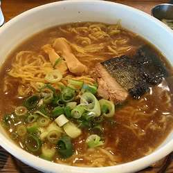 はっちゃき　＜豚骨正油＞　（大盛）