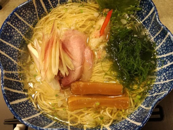 「海～魚海香る塩そば～」@ラーメンクワトロの写真