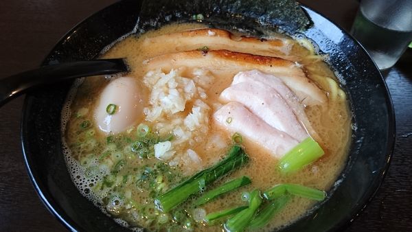 「特製鶏白湯らーめん」@六代目 麺処「まるは」極 西船橋店の写真