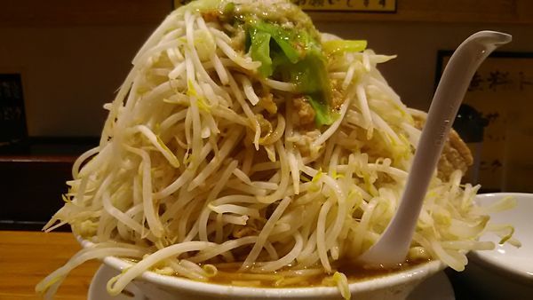 「ラーメン醤油(大) 豚増し」@麺 たなかの写真