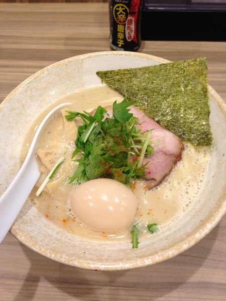 「鳥そば (半額クーポン370円)味玉120円」@鳥そば 真屋の写真