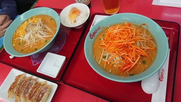 「ネギ味噌ラーメン＋ギョウザ＋温玉ごはん」@くるまやラーメン 浦和中島店の写真