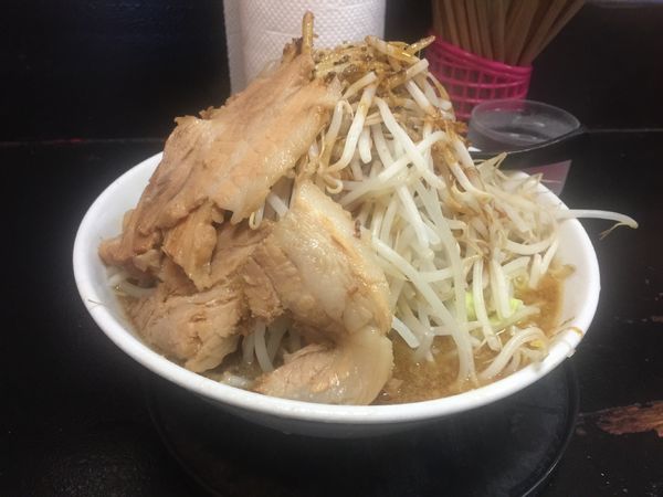 「カレー750・カラメ・野菜マシマシ・チーズ」@自家製太麺 ドカ盛 マッチョ 三ノ宮店の写真