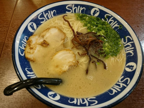 「ラーメン」@博多らーめん ShinShin KITTE博多店の写真