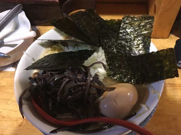 「塩豚骨ラーメン(味薄め) 並 ¥730」@パワー軒の写真