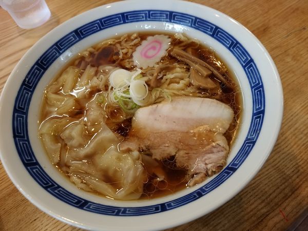 「ワンタンメン(並盛・150g)880円」@恵比寿の写真