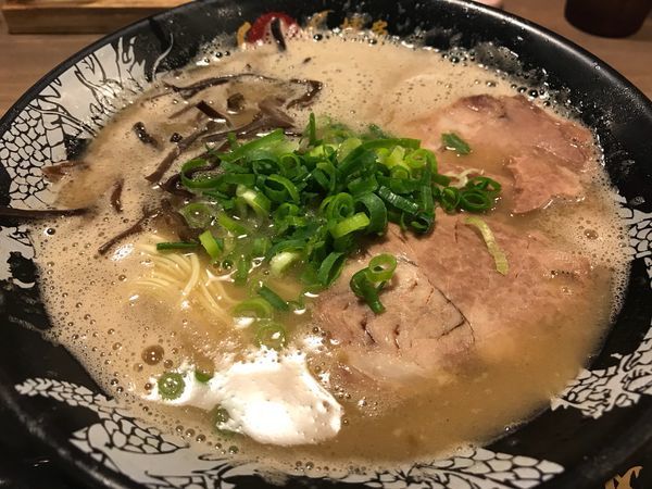 「ラーメン  750円」@博多一幸舎 博多デイトス店の写真