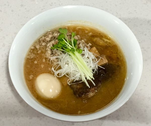 「焼き味噌と牡蠣のラーメン【限定】950円+味玉」@ラーメン星印の写真