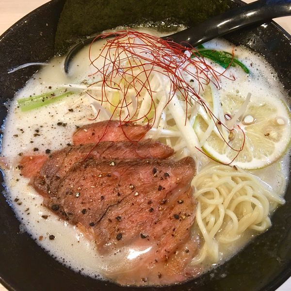 「牛そば900円」@牛そば まるはの写真
