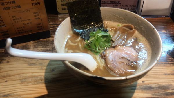 「魚出汁ラーメン 750円」@ポークヌードル内藤の写真