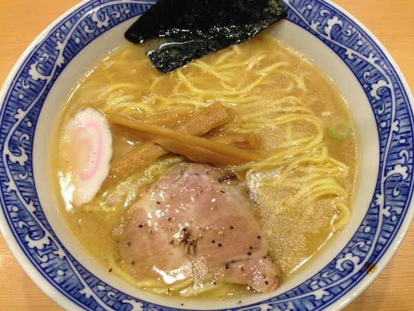 「中華そば」@中華そば 青葉 ららぽーと船橋店の写真