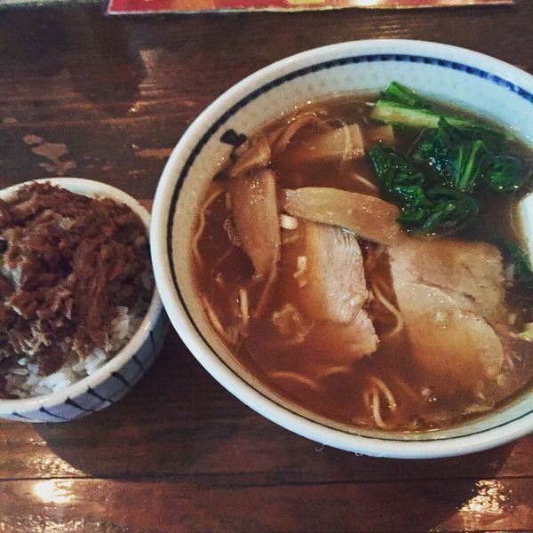 「和風醤油らぅめん（¥600）+そぼろご飯（¥100）」@らぅめん とくやの写真