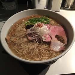 煮豚塩そば(大盛り)