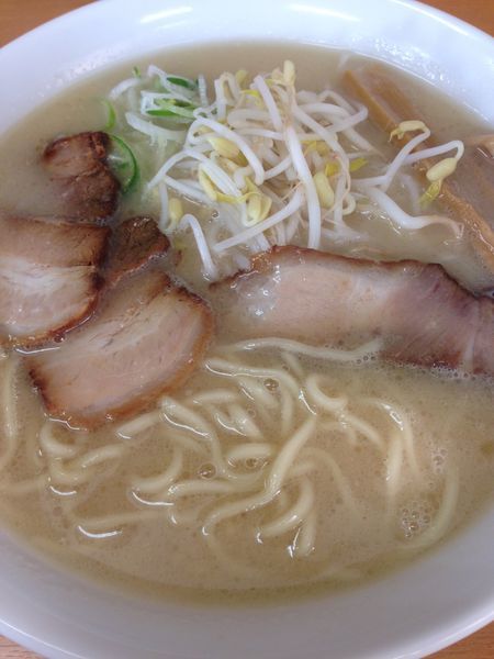 「ラーメン」@ラーメン 花むらの写真