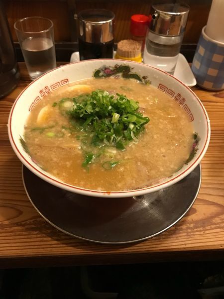 「豚骨醤油」@ますたに 京都駅ビル拉麺小路店の写真