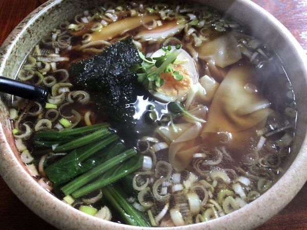 「ワンタンメン750円」@手打らーめん HIROの写真