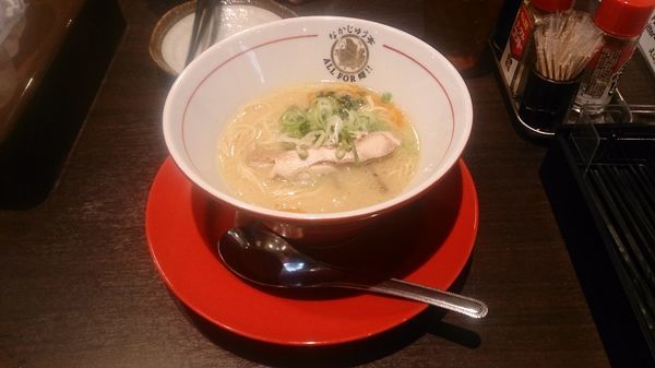 「鶏白湯 塩 780円」@らーめんや なかじゅう亭 高崎オーパ店の写真