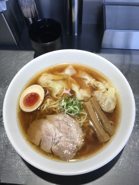 「ワンタンめん」@自家製麺 らあめん吟の写真