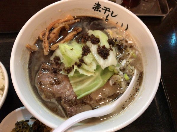 「黒こってりらーめん(850円)」@煮干しらーめん青樹 立川店の写真