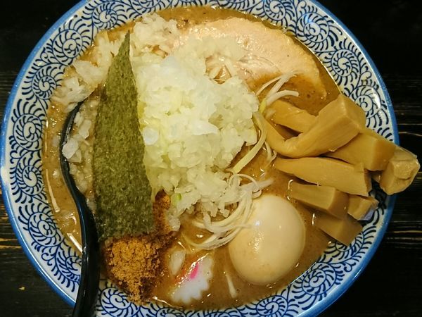 「濃厚狼煙らーめん＋メンマ増し＋刻み玉ねぎ増し＝￥1080」@狼煙 〜NOROSHI〜の写真