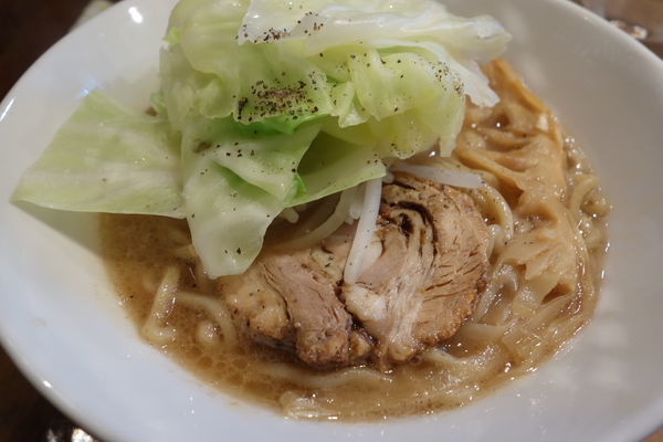 「濃厚醤油そば750円」@武麗舞の写真