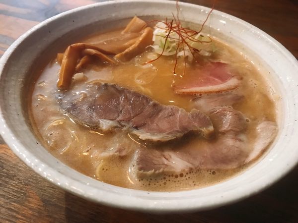 「ラーメン&煮豚ゴマだれポン酢丼」@西中島 光龍益の写真
