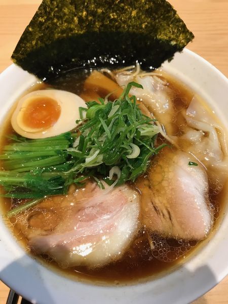 「特製醤油ラーメン（大盛り）」@拉麺 弁tenの写真