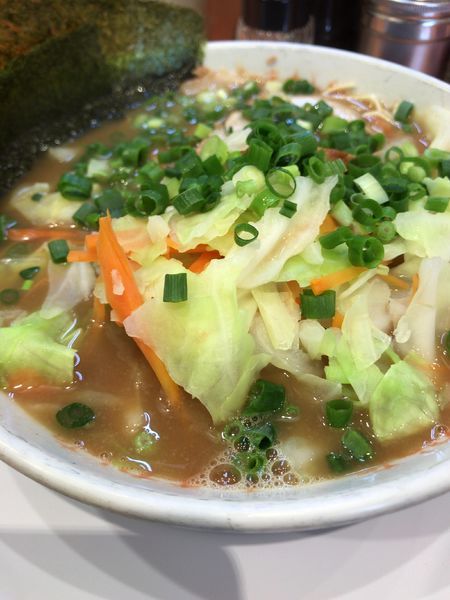 「ラーメン 野菜増し」@九州大分らぁめん たまがった 伊勢佐木町店の写真