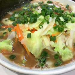 ラーメン 野菜増し
