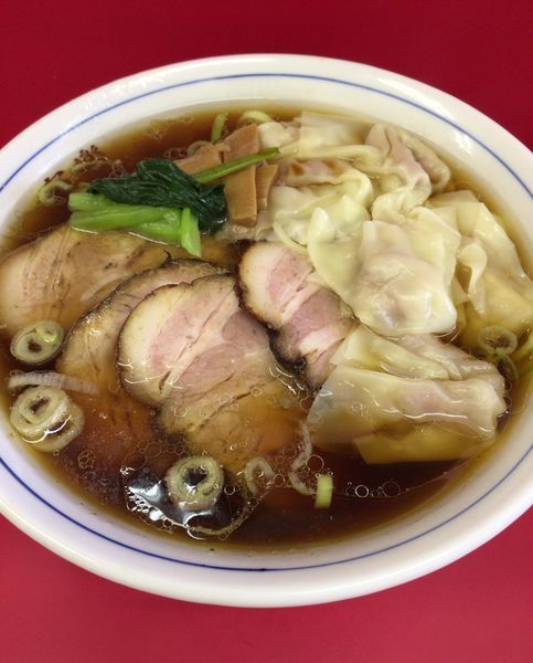 「チャーシューワンタンメン ¥880」@中華料理 宝楽の写真