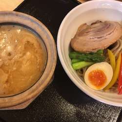 10食限定：オマール海老のつけ麺（並）900円