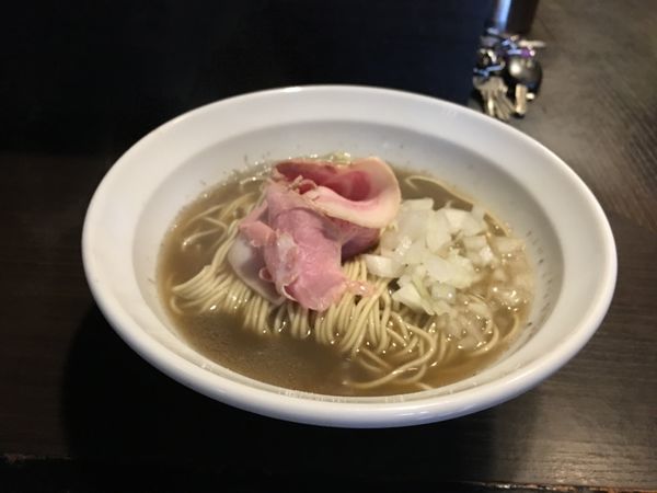 「煮干そば」@灰汁中華 丿貫 福富町本店の写真