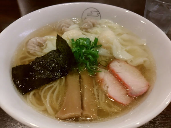 「白だし特製ワンタンメン1000円」@八雲の写真