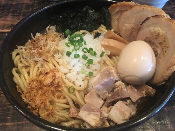 「特製魚介まぜそば1000円」@まぜそば 一心不乱の写真