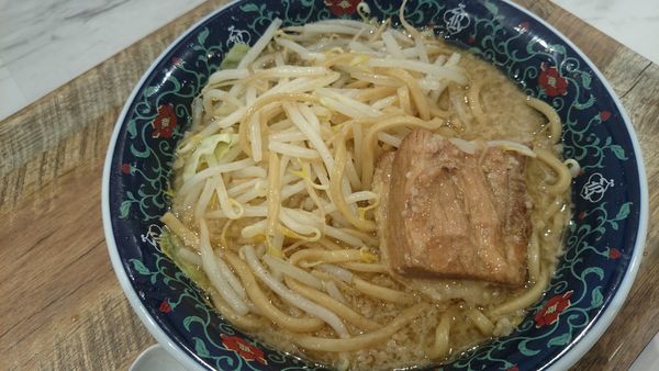 「にぼ二郎」@凌駕 IDÉAの写真