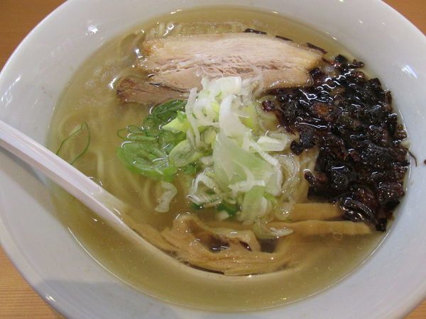 「揚げねぎらーめん（塩）　「730円」」@麺堂 稲葉の写真