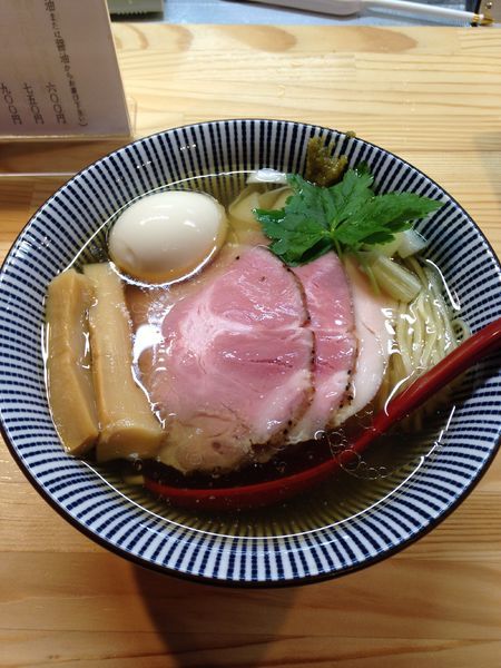 「(松)特級中華そば  白醤油」@自家製麺 くろ松の写真