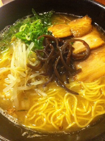 「しょうゆとんこつ」@麺屋 封 谷町四丁目店の写真