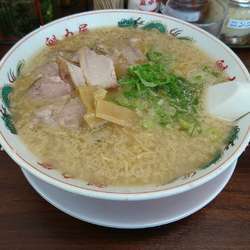 こく旨ラーメン大盛り850円脂多め