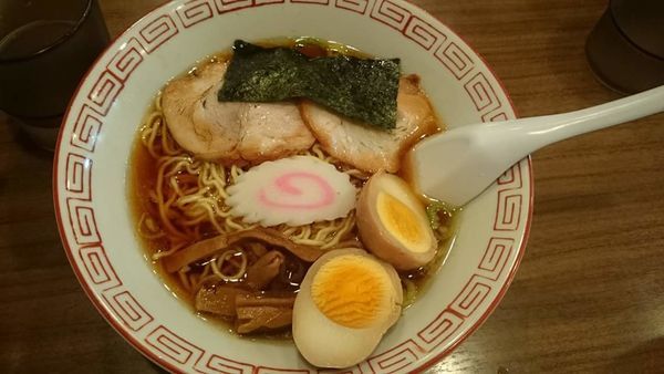 「中華そば」@らーめん治 らいおん 百草店の写真