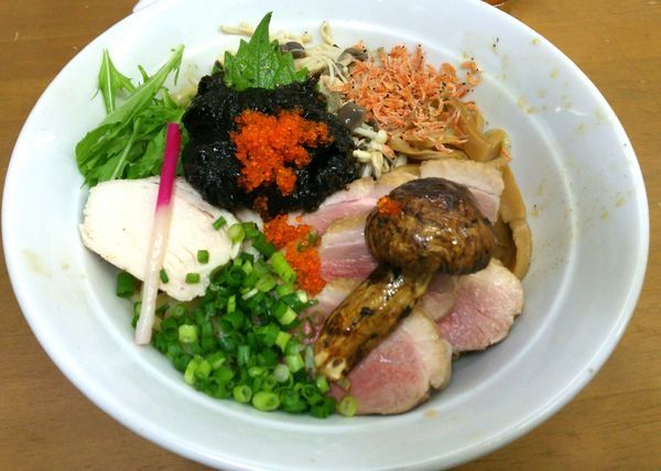 「【神無月の一杯】秋の和え蕎麦自家製海苔とキノコにてC+S」@MENYA 食い味の道有楽の写真