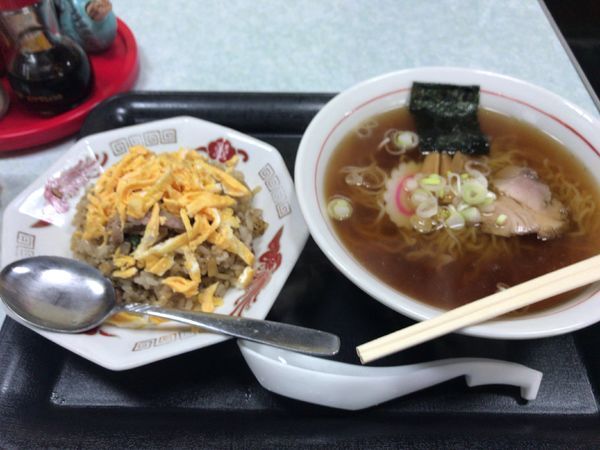 「半チャーハンラーメン【690円】」@幸楽の写真
