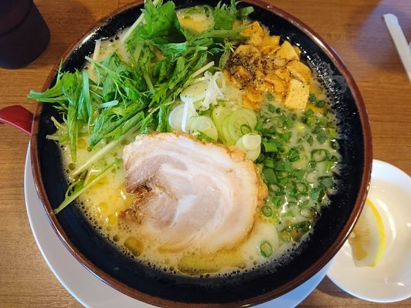 「極み鶏（薄め、硬め、多め）」@富意家の写真