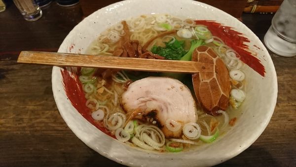 「塩らーめん」@らーめん 中々の写真