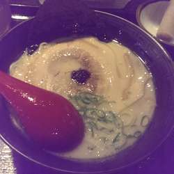 豚骨ラーメン、替玉