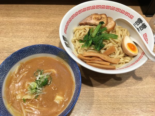 「味噌つけ麺 スペシャル 1000円」@雷雷らーめん 四谷店の写真
